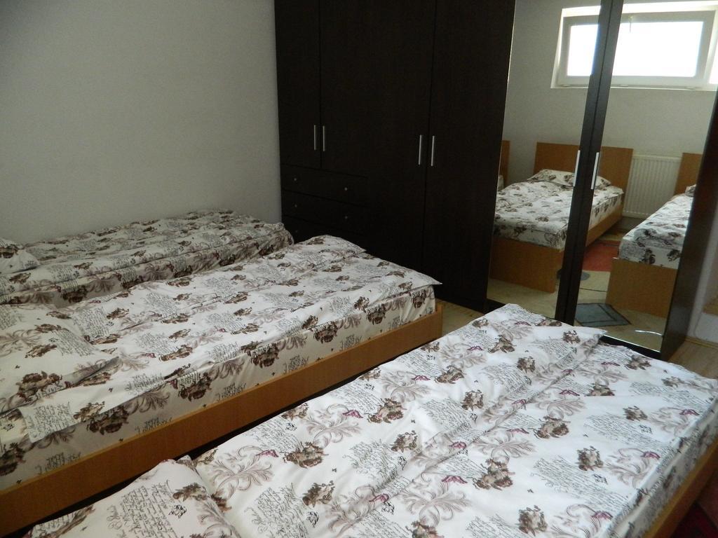 Hotel Cazare Vio Kluž Pokoj fotografie
